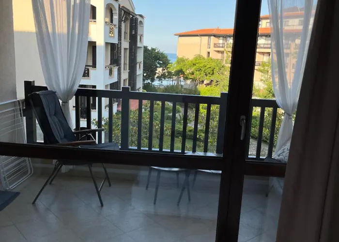 двуспален оазис бийч клуб Lozenets